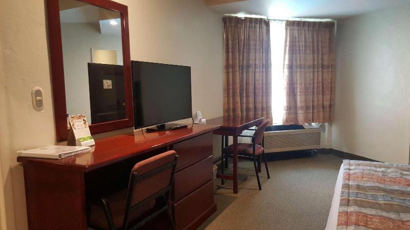 스탠다드 룸, Best Western Bazarell Inn