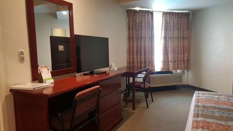 スタンダードルーム, Best Western Bazarell Inn