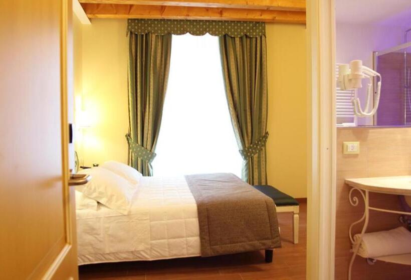 اتاق استاندارد, Borgo Antico