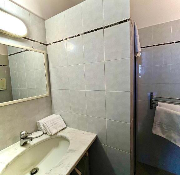 اتاق استاندارد یک نفره, Duca D Aosta