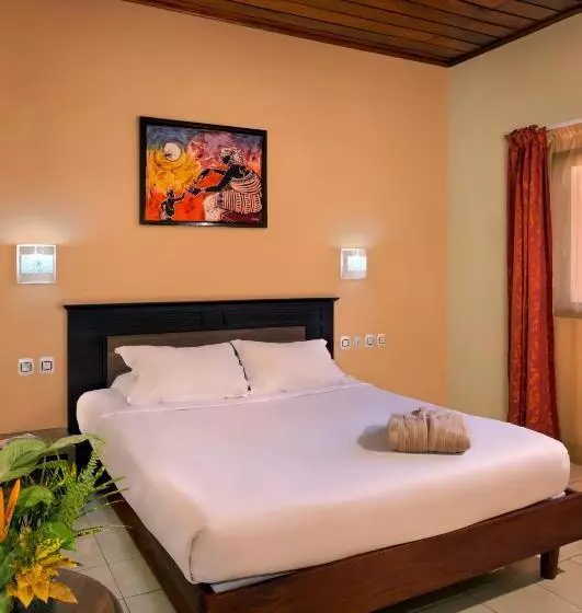اتاق استاندارد یک نفره, Dunia Hôtel Bissau