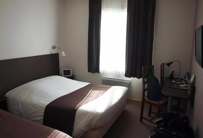 スタンダードトリプルルーム, Logis Hôtel Lodge La Valette