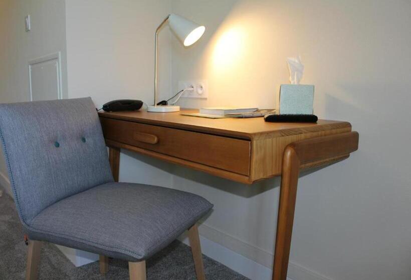 Номер Superior, Logis Hôtel Lodge La Valette