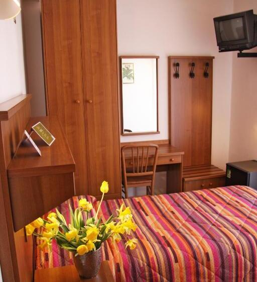 Номер Стандарт Индивидуальный, Los Angeles