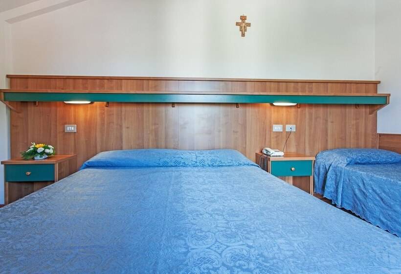 Номер Стандарт Трехместный, Los Angeles