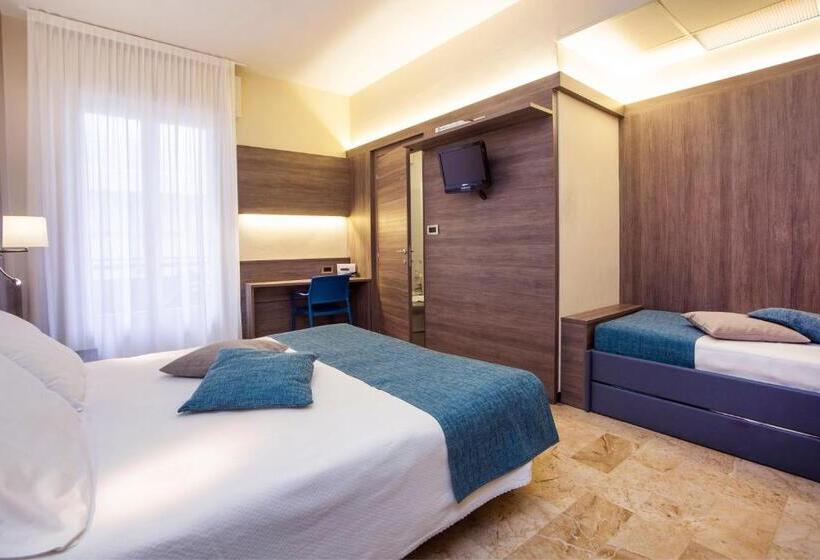 חדר משפתחתי סופריור, Mediterranée