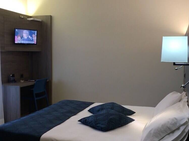 חדר סופריור, Mediterranée