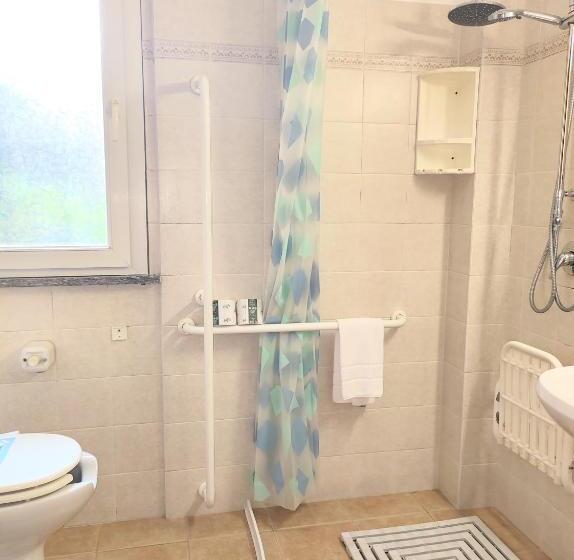 Номер Стандарт Адаптированный для Инвалидов, Nuovo Rondo