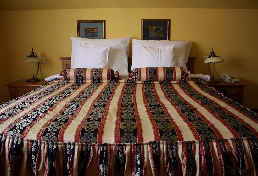 اتاق لوکس, Petite Fleur   Adults Only ! Air Conditioning !