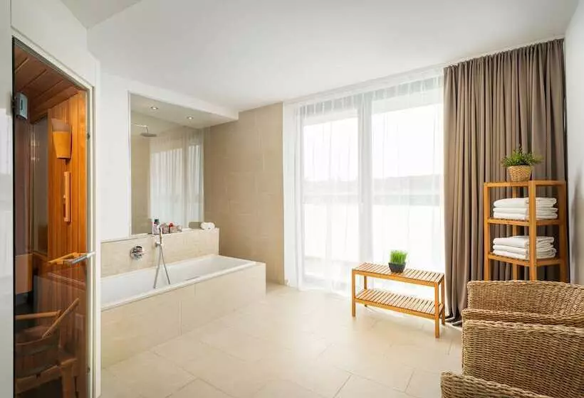 スイート, Elaya Hotel Kleve