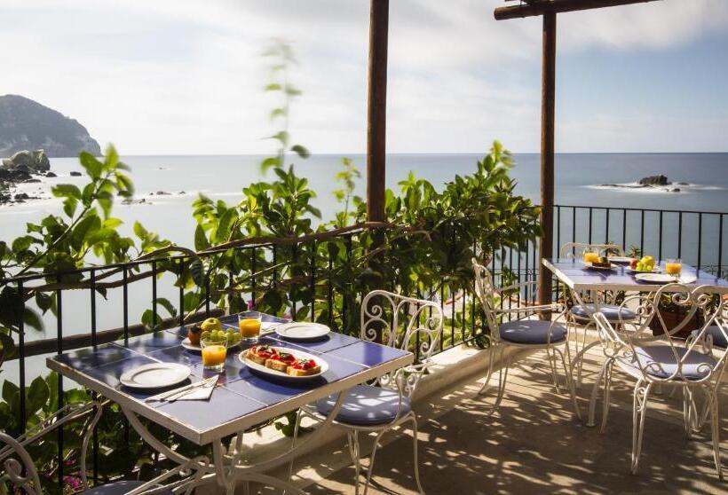 高级海景房, Umberto A Mare