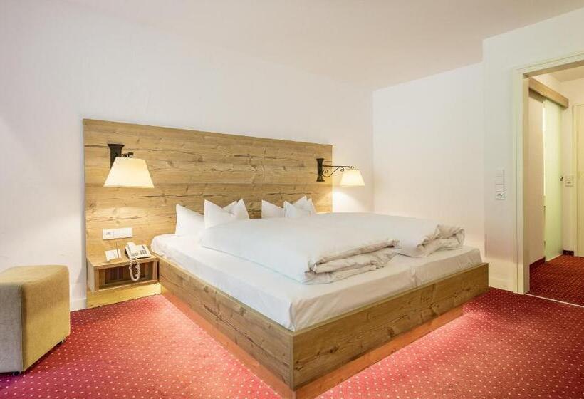 古典房间, Vier Jahreszeiten Am Schluchsee