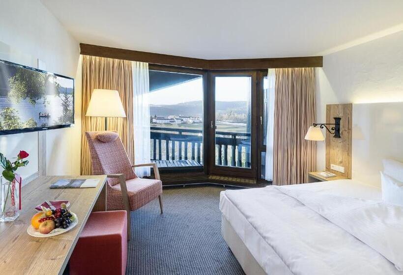 舒适型单人间, Vier Jahreszeiten Am Schluchsee