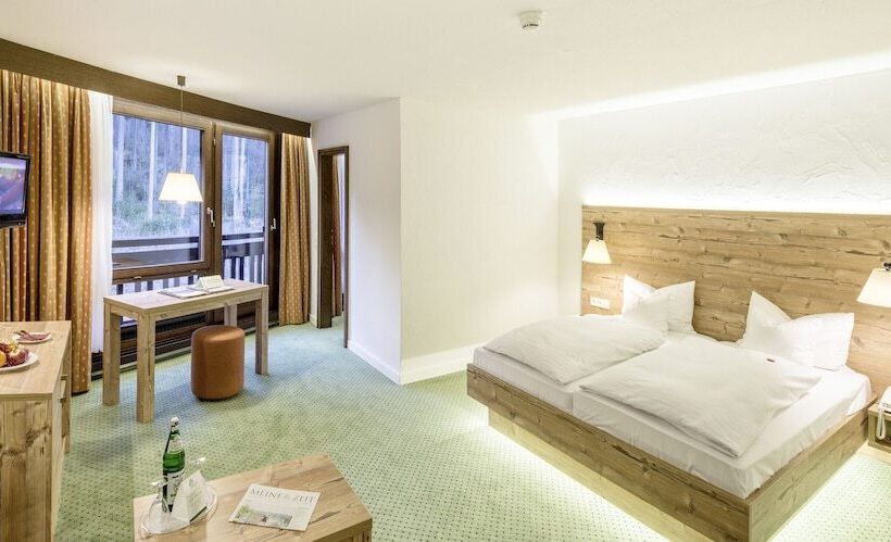 家庭间, Vier Jahreszeiten Am Schluchsee