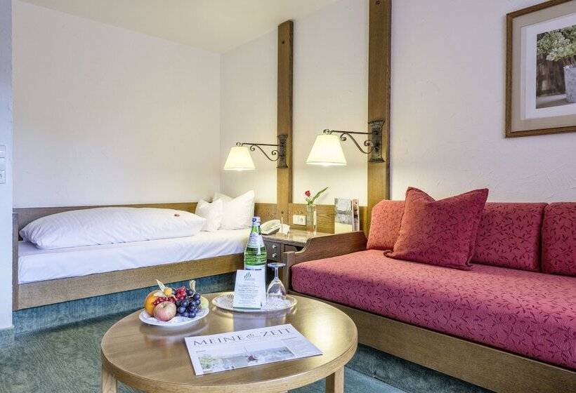 经典套房, Vier Jahreszeiten Am Schluchsee