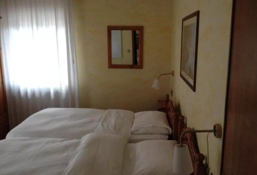 Standard-huone, Meuble Villa Neve