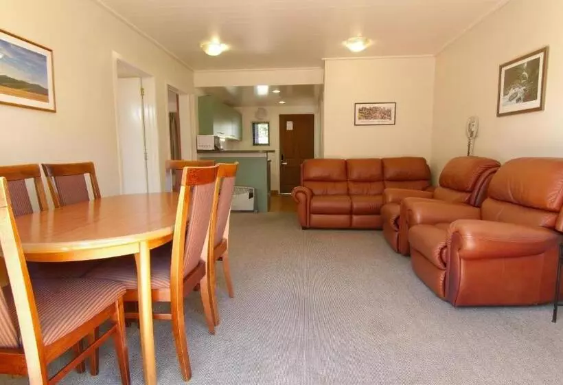 2ベッドルームアパートメント, Country Glen Lodge