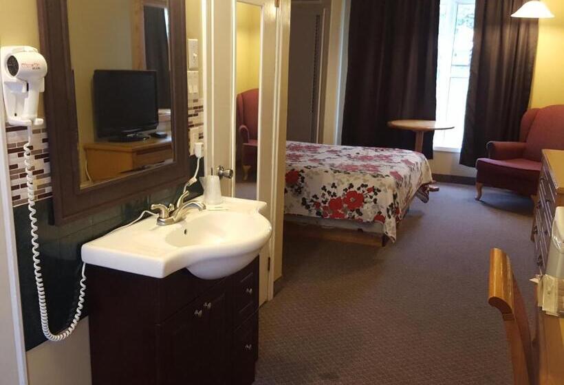 غرفة قياسية, Knights Inn Woodstock