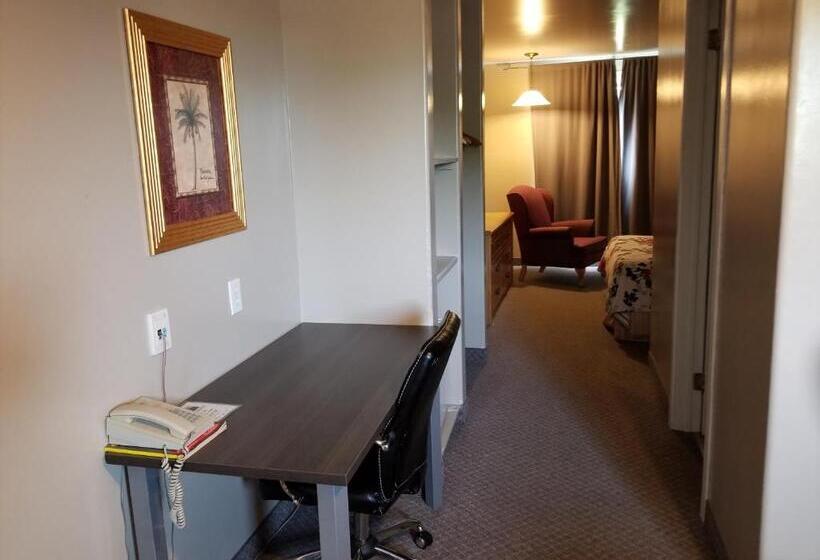 غرفة قياسية, Knights Inn Woodstock