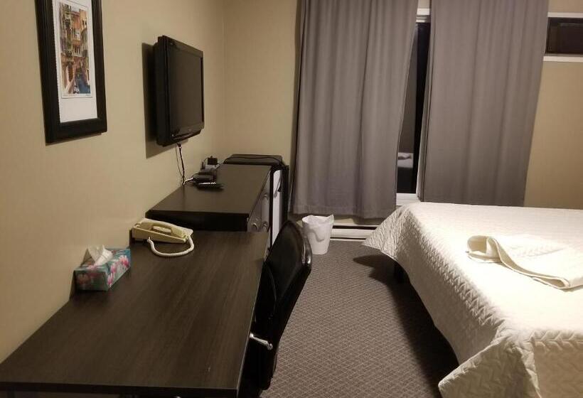 带大床的豪华间, Knights Inn Woodstock