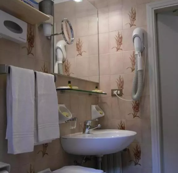 スタンダード４人部屋, Park Hotel Fantoni