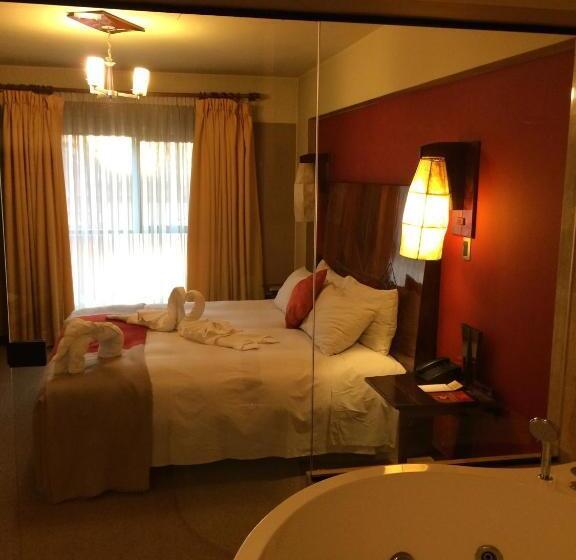 Президентский Люкс, Royal Inn Hotel Puno
