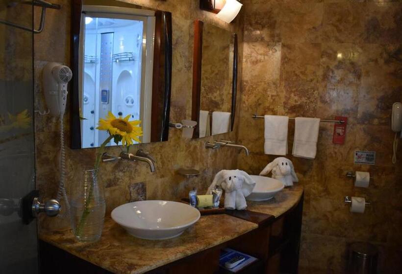 ロイヤルスイート, Royal Inn Hotel Puno