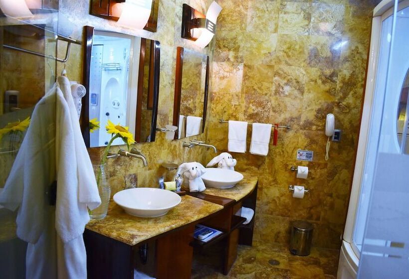 ロイヤルスイート, Royal Inn Hotel Puno