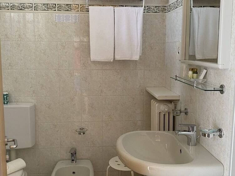 חדר סטנדרט עם מרפסת, Villa Rosa