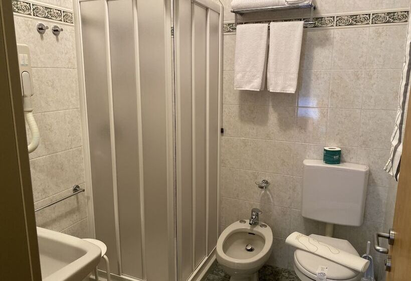 חדר סטנדרט עם מרפסת, Villa Rosa