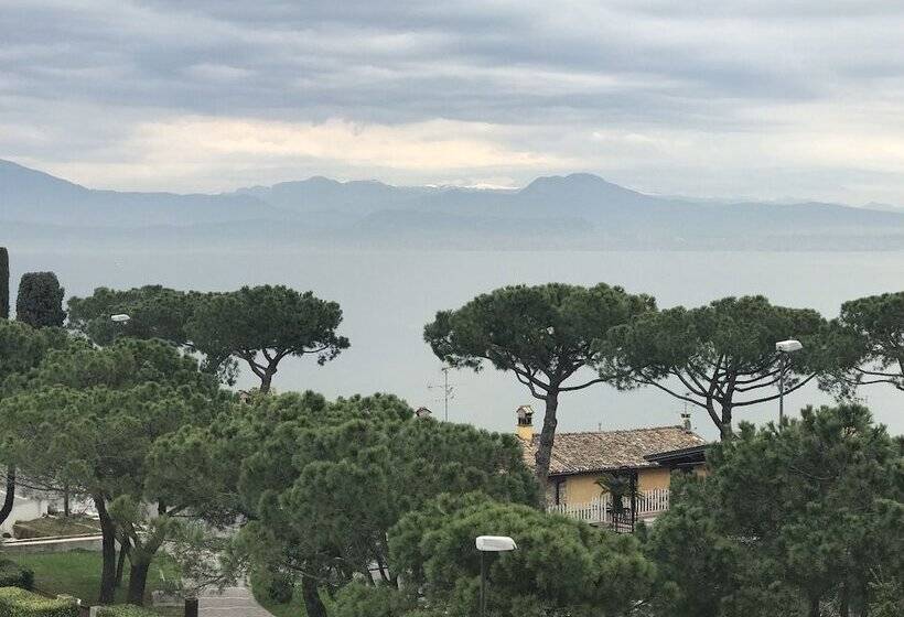 חדר סטנדרט נוף לאגם, Villa Rosa