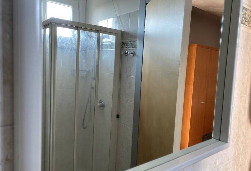 חדר סטנדרט עם מרפסת, Villa Rosa