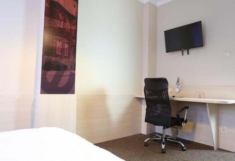Pokój Standard, Eurohotel Katowice Nikiszowiec