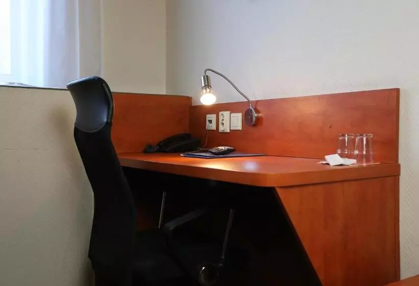استودیوی استاندارد, Eurohotel Katowice Nikiszowiec