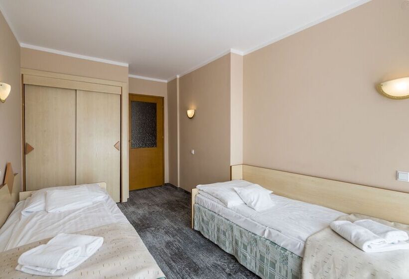 标准单人间, Geovita Zakopane