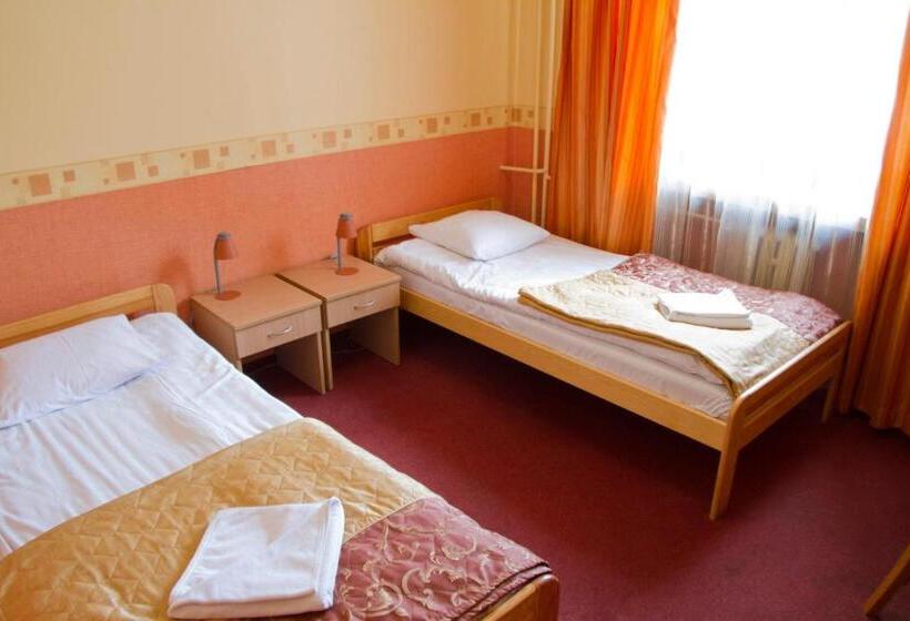 اتاق استاندارد, Iskra