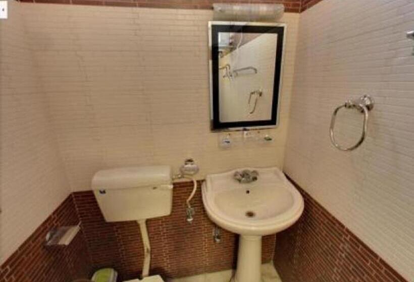 Pokój Superior, Landmark