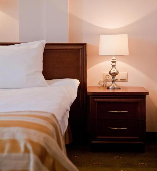 اتاق استاندارد یک نفره, Masovia