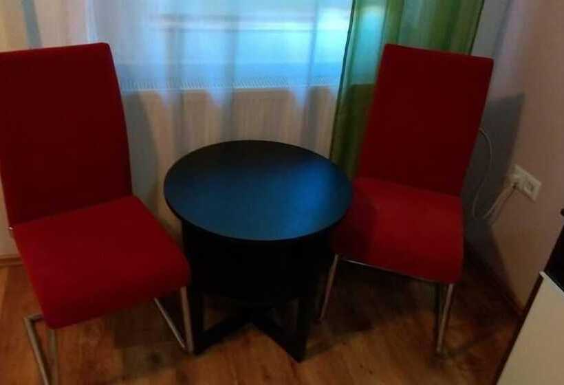 اتاق استاندارد یک نفره, Tsc Pansion