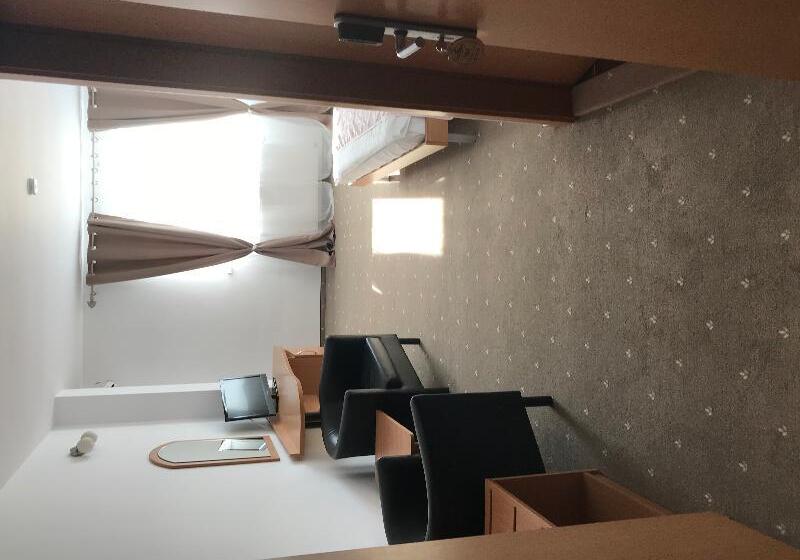 غرفة قياسية, Vandia