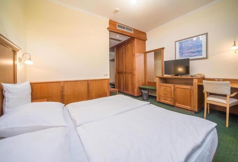 חדר סטנדרט, Wellness Hotel Kager Harkány