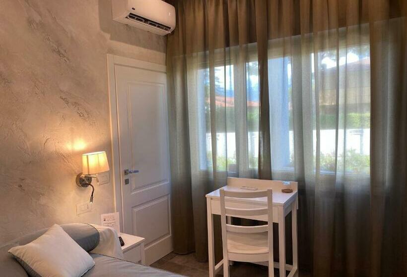 غرفة قياسية فردية, Villa Derna Marina Di Pietrasanta