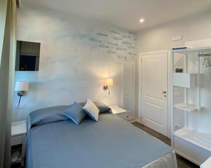 غرفة عائلية, Villa Derna Marina Di Pietrasanta