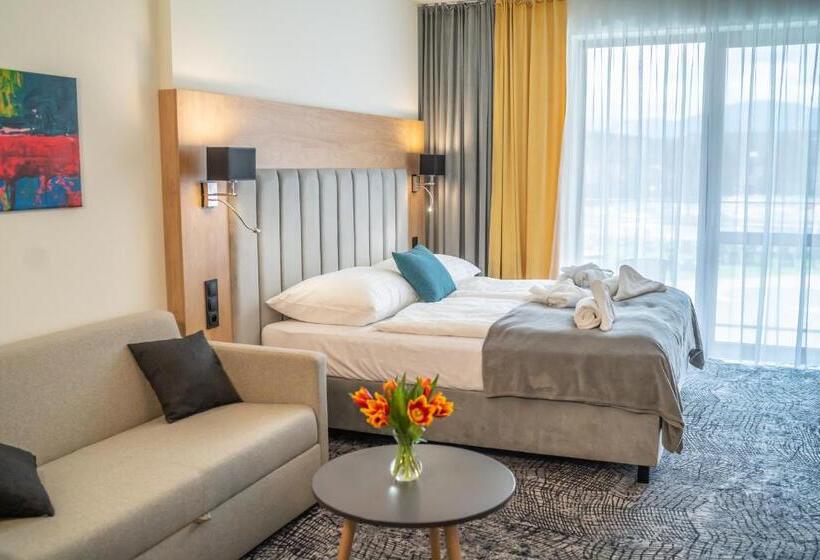 标准工作室带泳池景, Lux Apartmán V Hoteli Akvamarín Bešenová