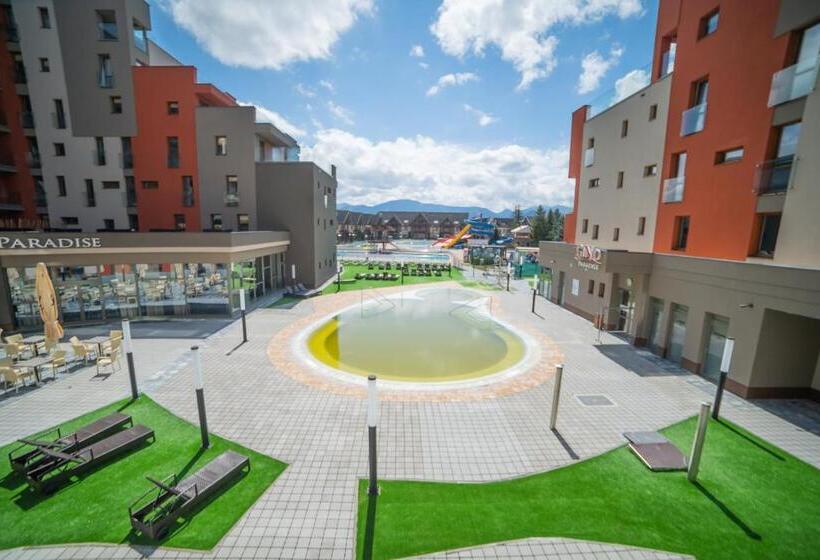 标准工作室带泳池景, Lux Apartmán V Hoteli Akvamarín Bešenová