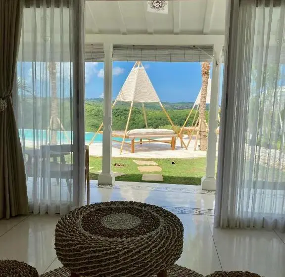 プールビュージュニアスイート, Atalaya Villas Nusa Penida   Adults Only