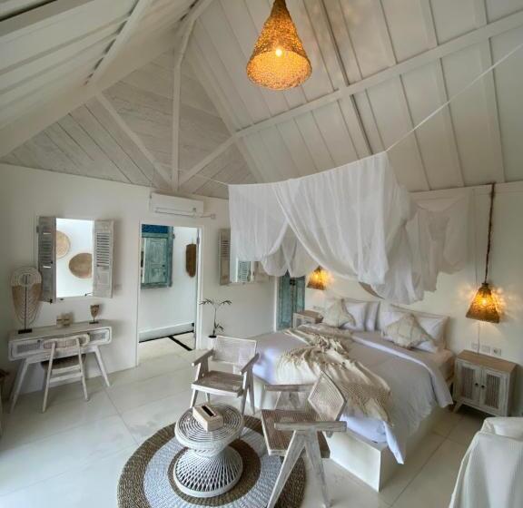 套房配有游泳池, Atalaya Villas Nusa Penida   Adults Only