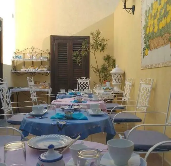 デラックスルーム, Affittacamere A Tre Minuti In Spiaggia Il Veliero