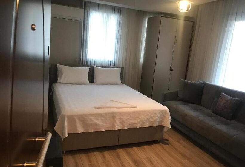 Апартаменты 1 Спальня с Видом, Golden Lake Aparts