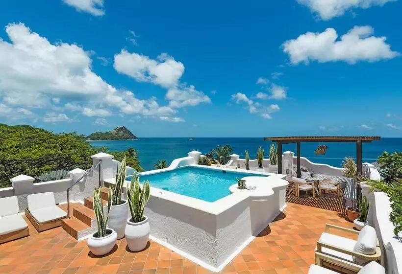 سوئیت با چشم‌انداز, Cap Maison Resort & Spa